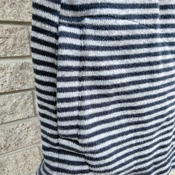 Tommy Hilfiger Women's Cowl Neck sweater size X-Small - Picture 2 of 5